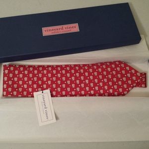 Vineyard Vines Red Flags & Stars Tie - NEW/BOXED